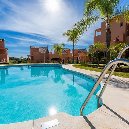 Los Lagos Golf I Uniquely Styled 3 Bedroom In Apartment