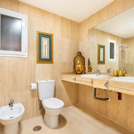 Los Lagos Golf I Uniquely Styled 3 Bedroom In Apartment Marbella
